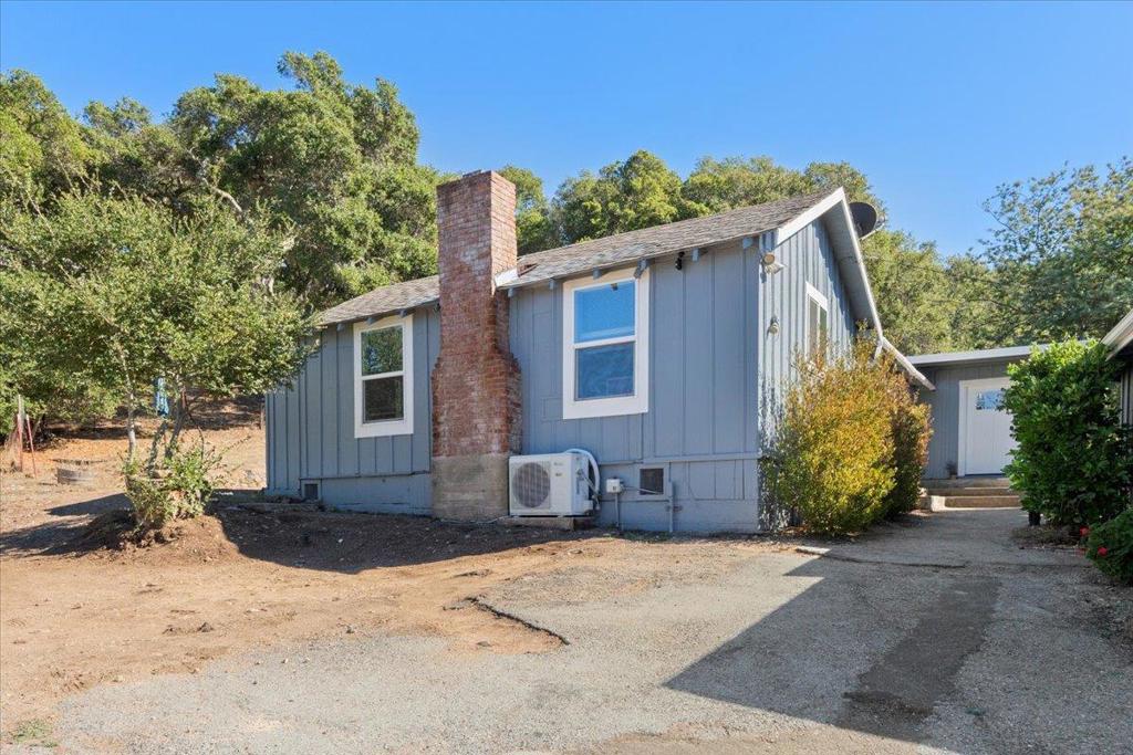 273 W Carmel Valley Road Property Photo 10