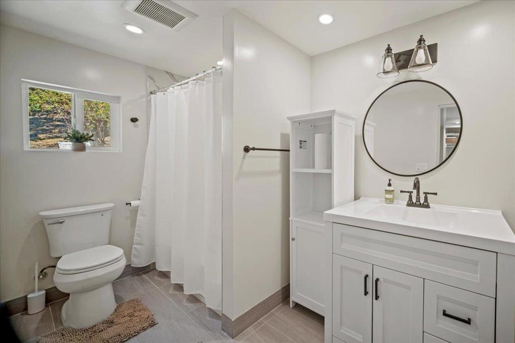 273 W Carmel Valley Road Property Photo 17