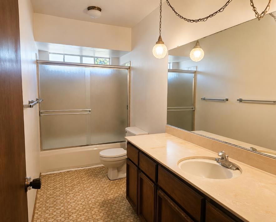 1527 Pleasant Hill Road Property Photo 13