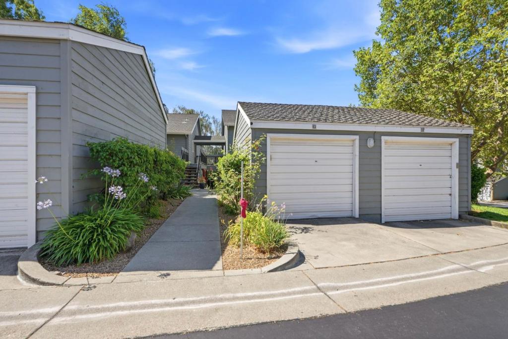 7750 Canyon Meadow Circle G Property Photo 1