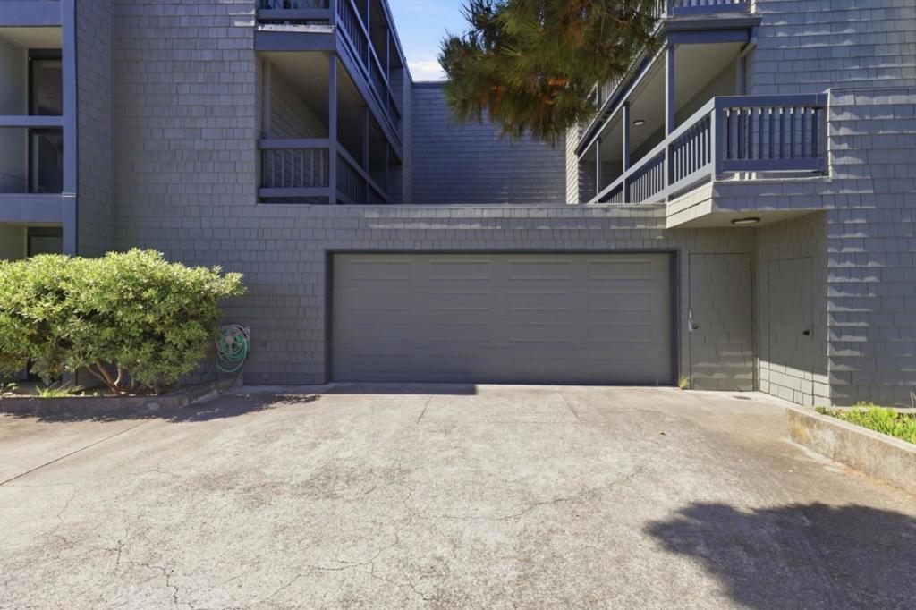 425 Anchor Road 209 Property Photo 39