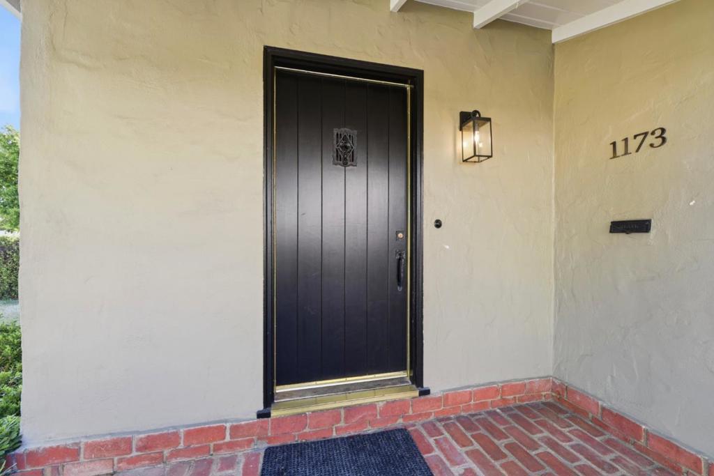 1173 Malone Road Property Photo 4