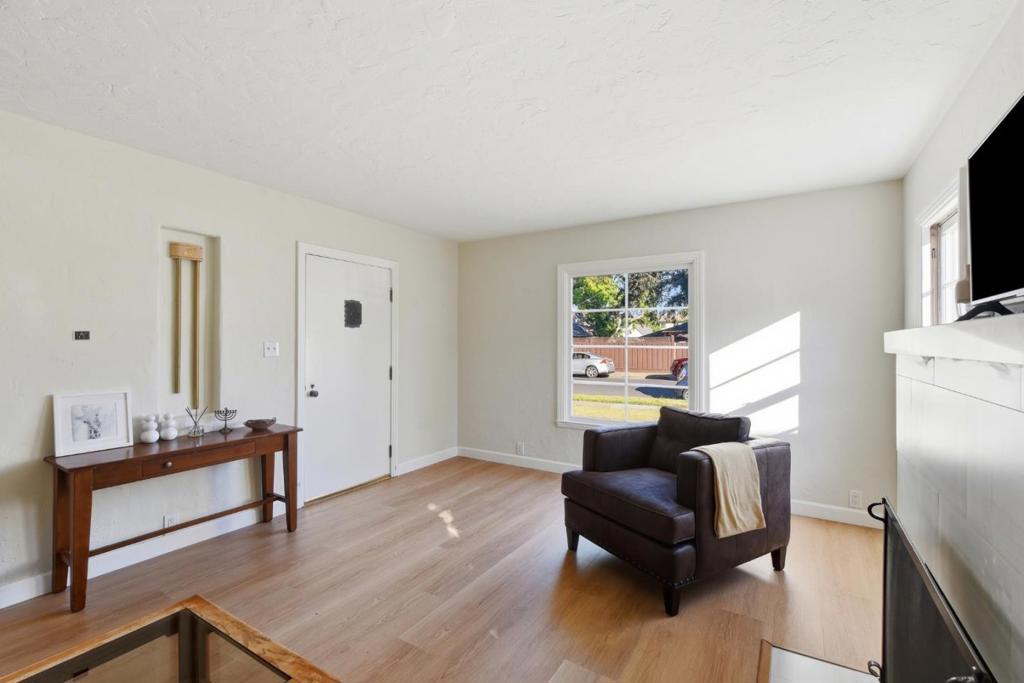 1173 Malone Road Property Photo 6