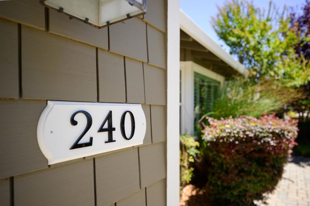 240 Bobs Lane Property Photo 18