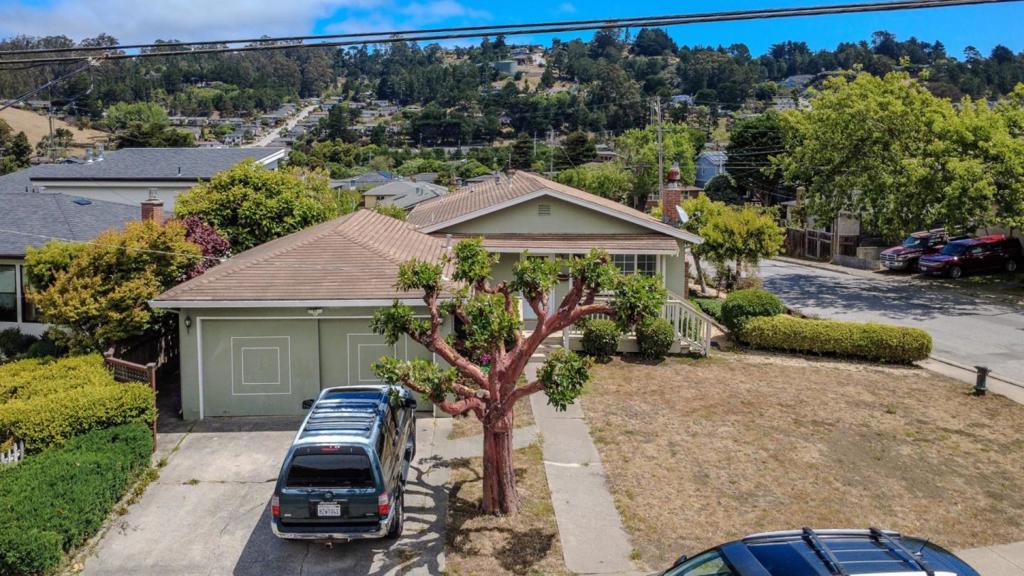 1195 Palou Drive Property Photo 28