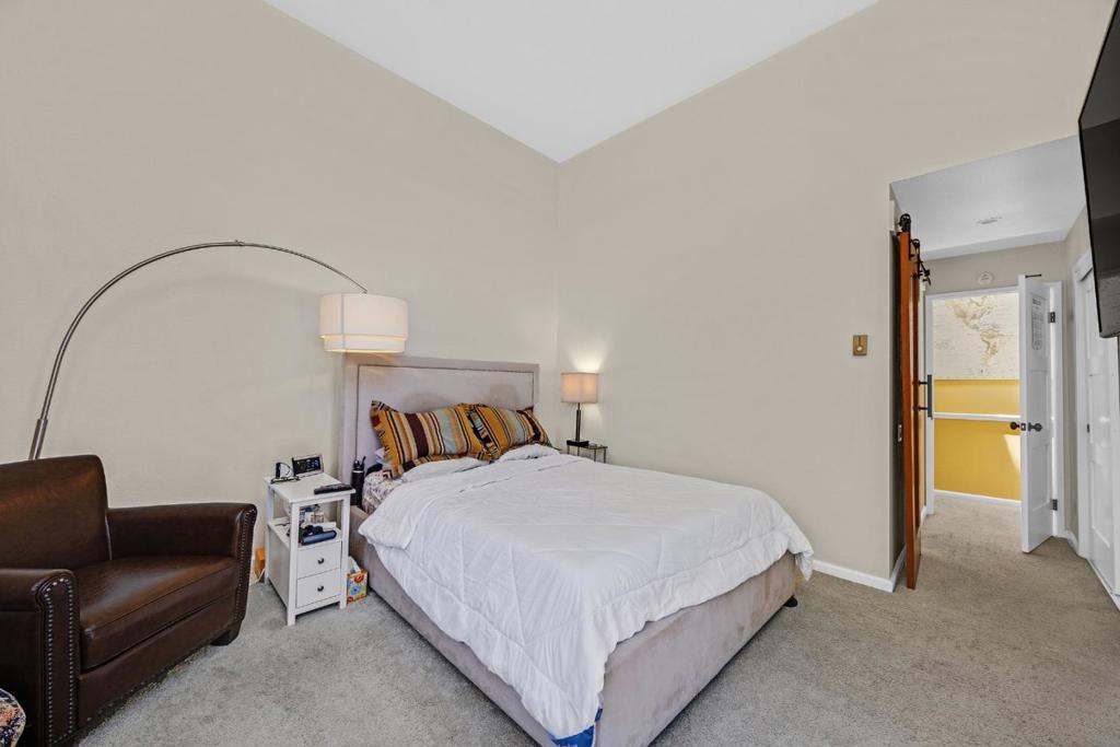 2247 Armada Way Property Photo 25