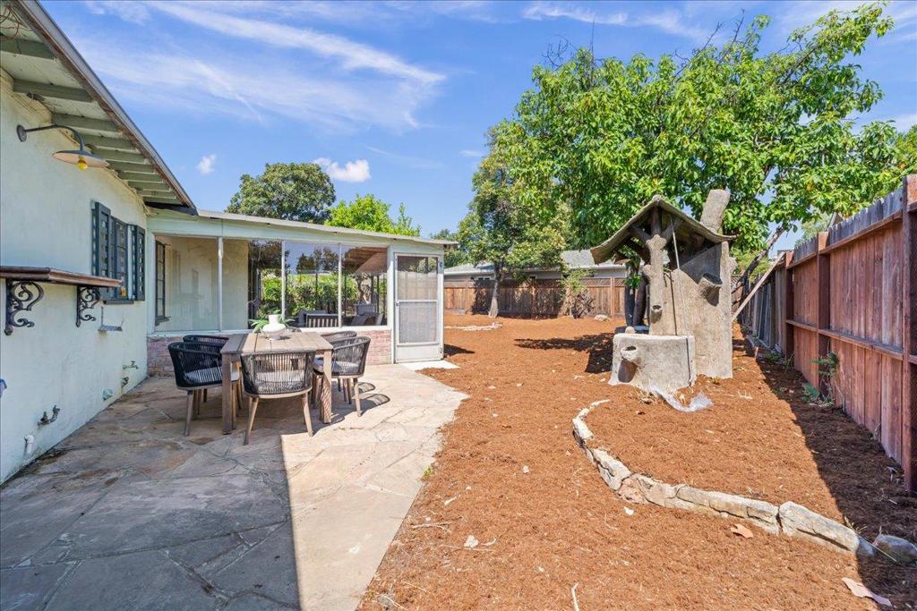 16281 Camino Del Sol Property Photo 30
