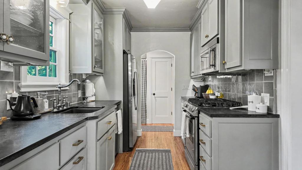 1303 39th Street Property Photo 18