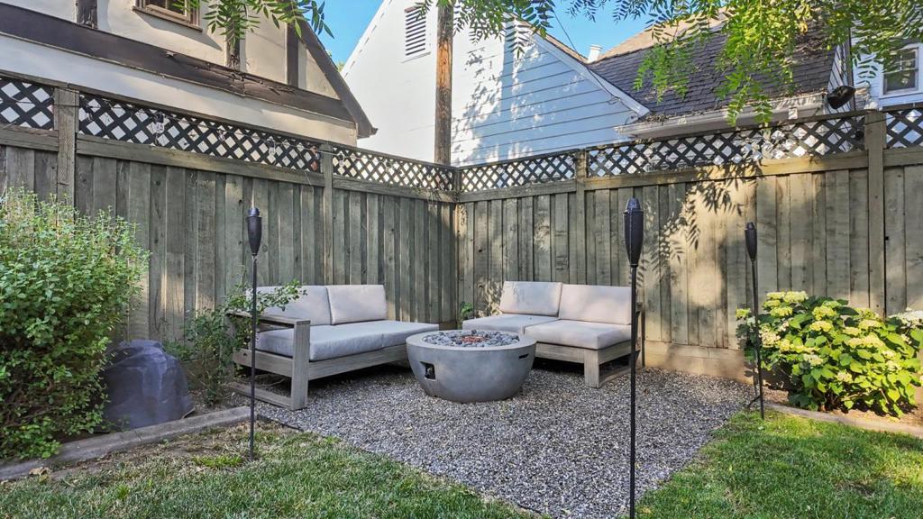 1303 39th Street Property Photo 27
