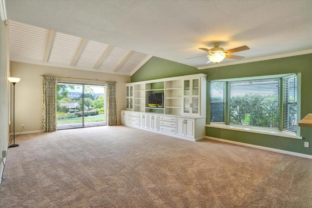 6298 Blauer Lane Property Photo 14