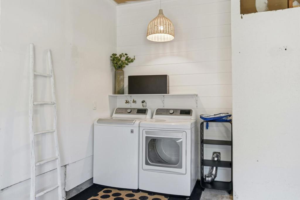 1068 San Francisco Way Property Photo 29