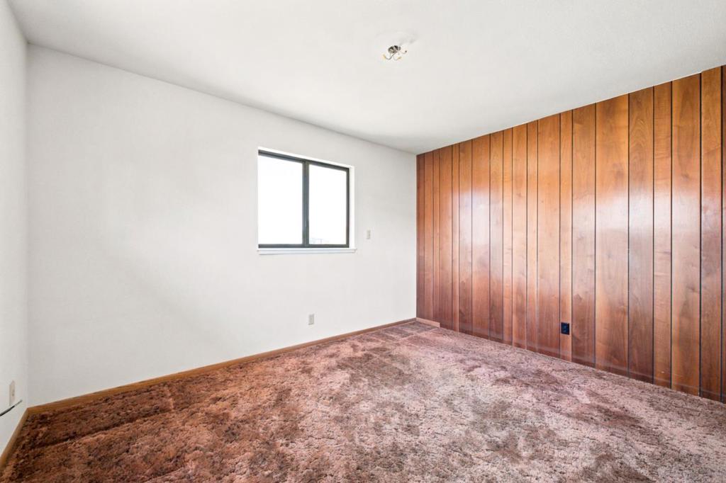 888 N Rengstorff Avenue Property Photo 20