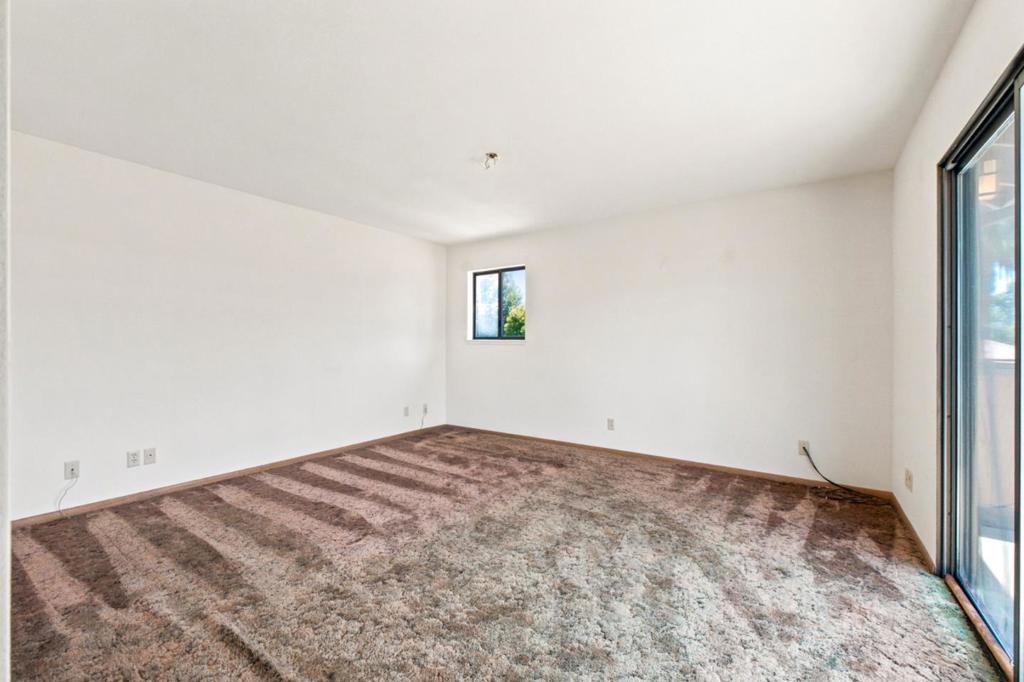 888 N Rengstorff Avenue Property Photo 24