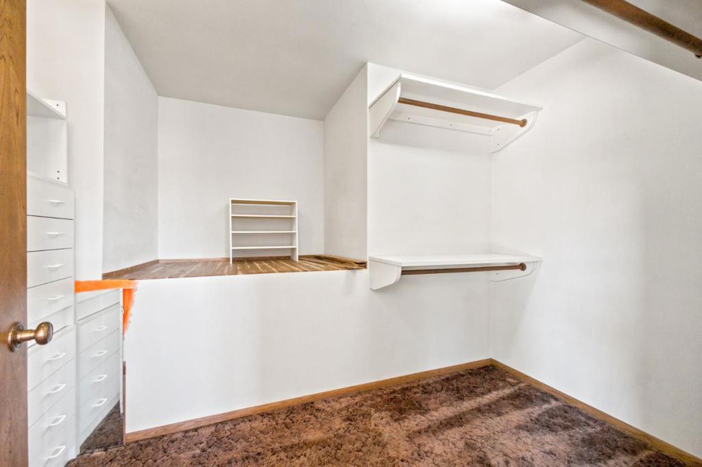 888 N Rengstorff Avenue Property Photo 25