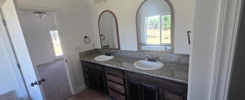 17277 Olinda Road Property Photo 15