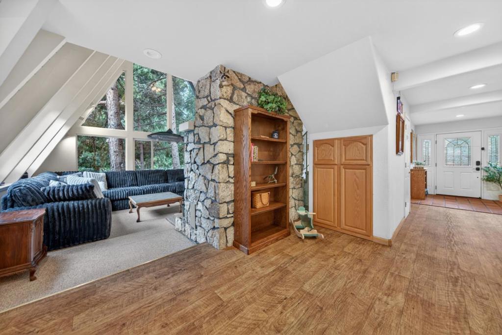 458 Peninsula Drive Property Photo 18
