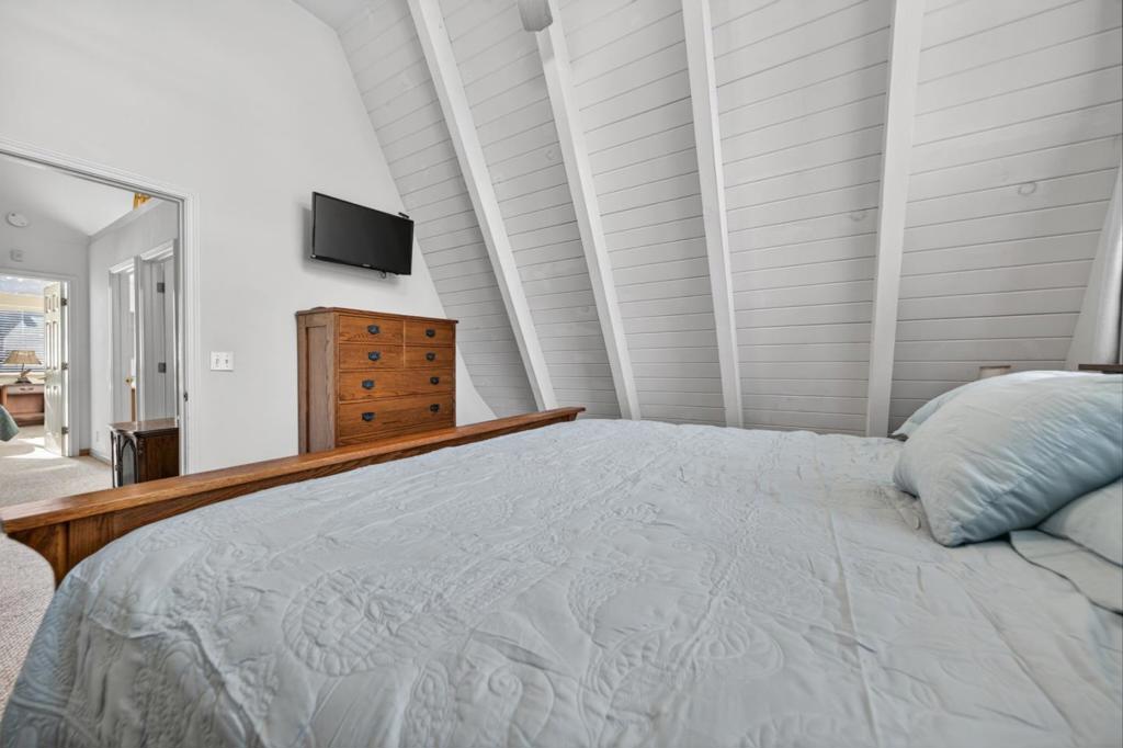 458 Peninsula Drive Property Photo 28
