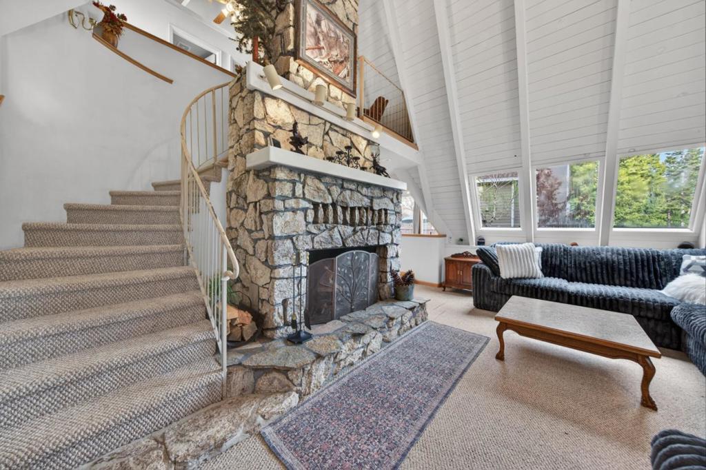458 Peninsula Drive Property Photo 38