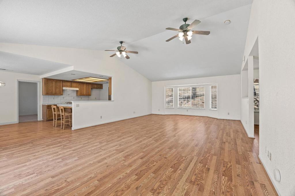 30159 Horseshoe Drive Property Photo 11