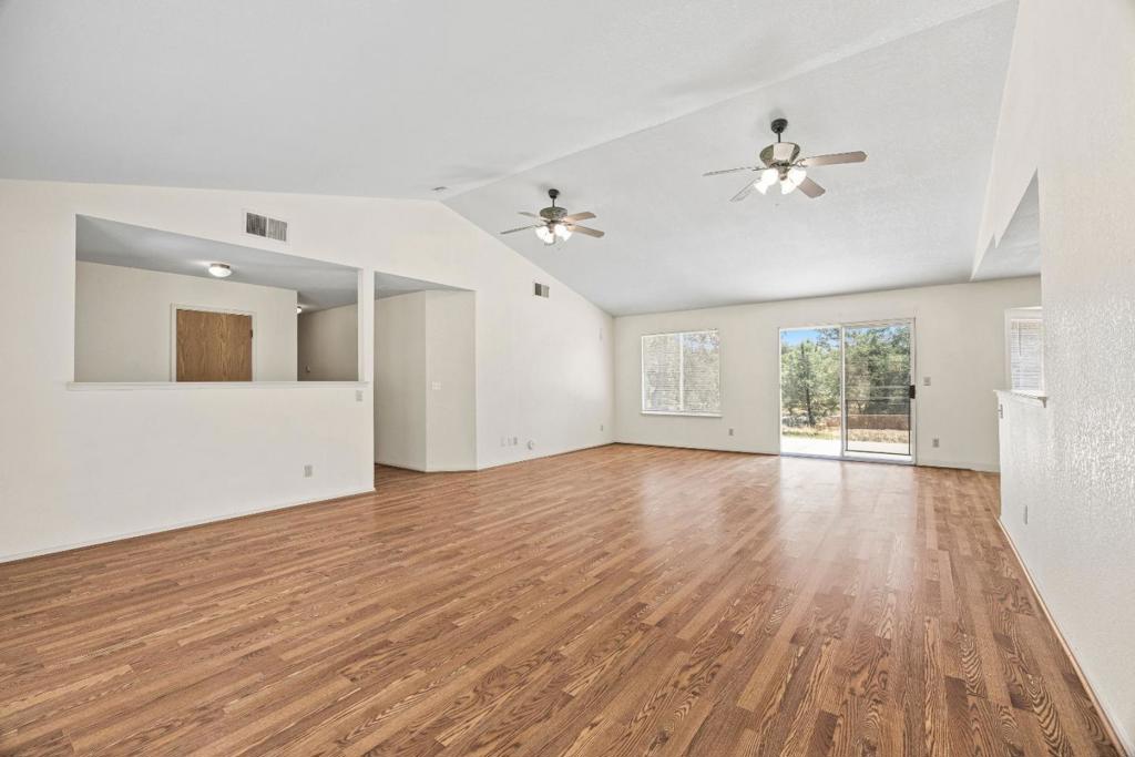 30159 Horseshoe Drive Property Photo 13