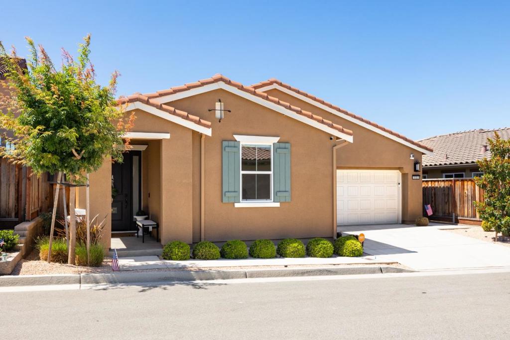 1151 Garcia Property Photo 2