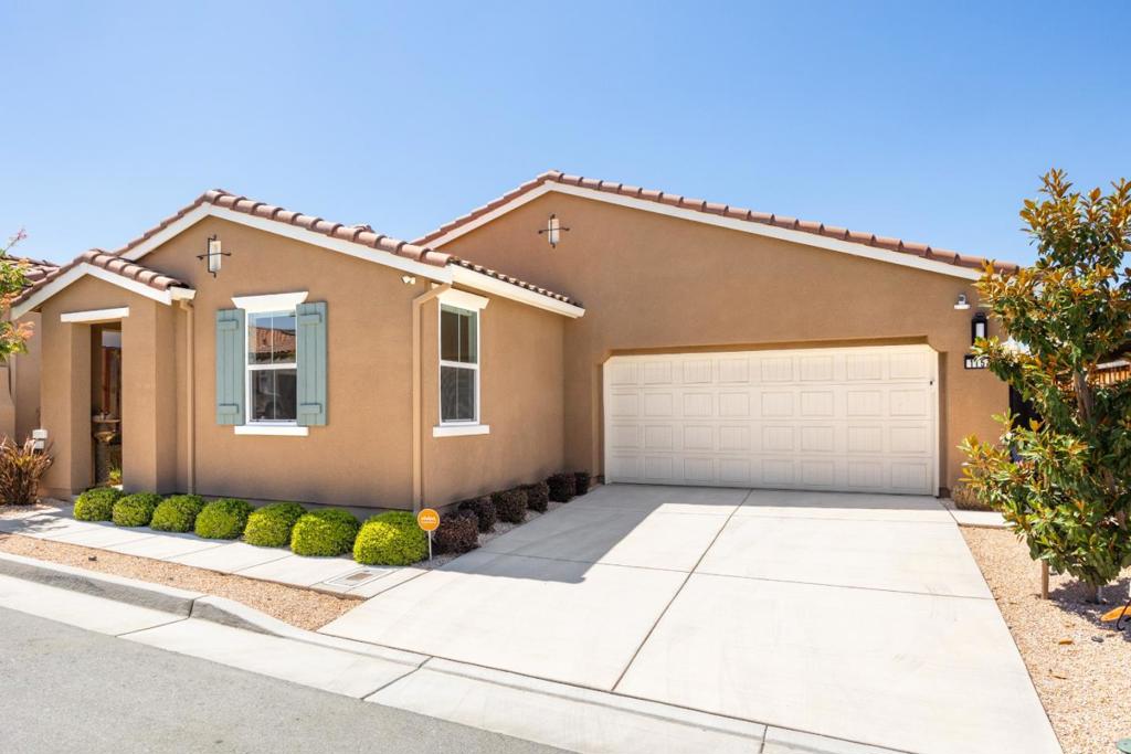 1151 Garcia Property Photo 3
