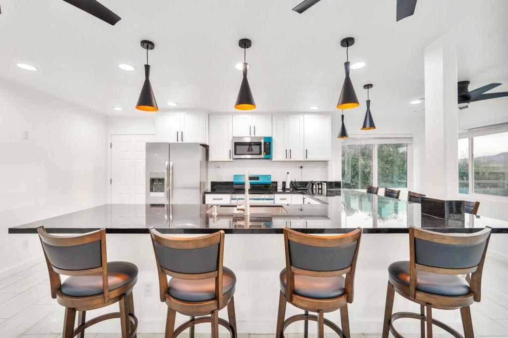 20 Mary Street Property Photo 8