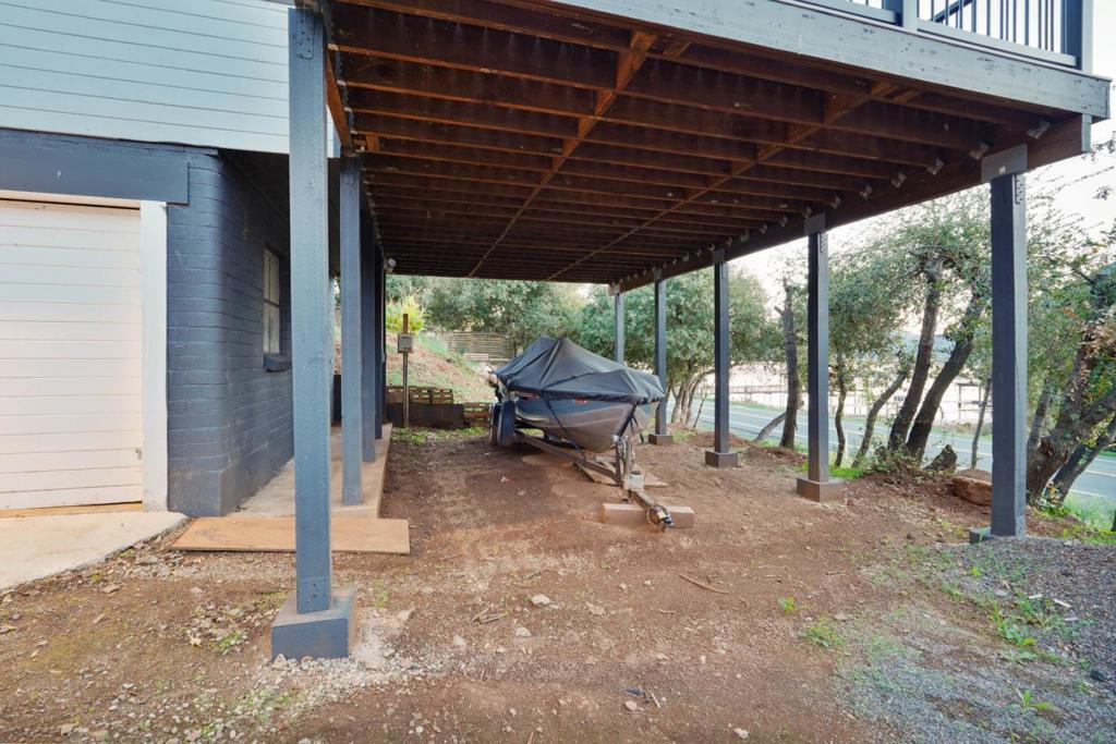 20 Mary Street Property Photo 39