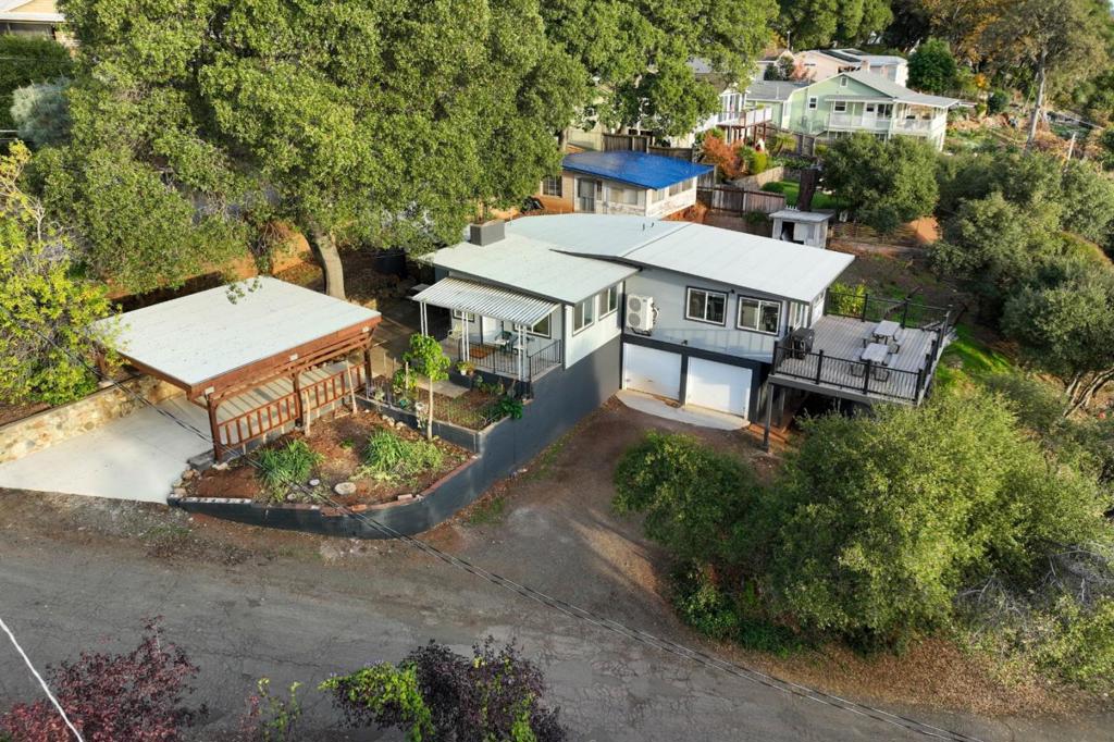 20 Mary Street Property Photo 43