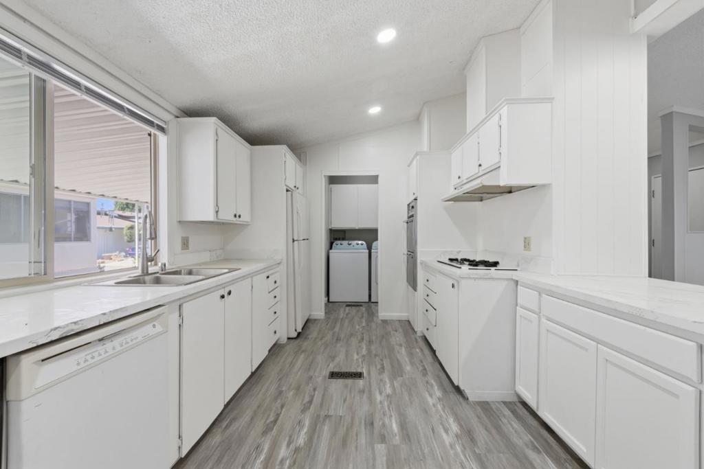 353 Millpond Drive 353 Property Photo 13