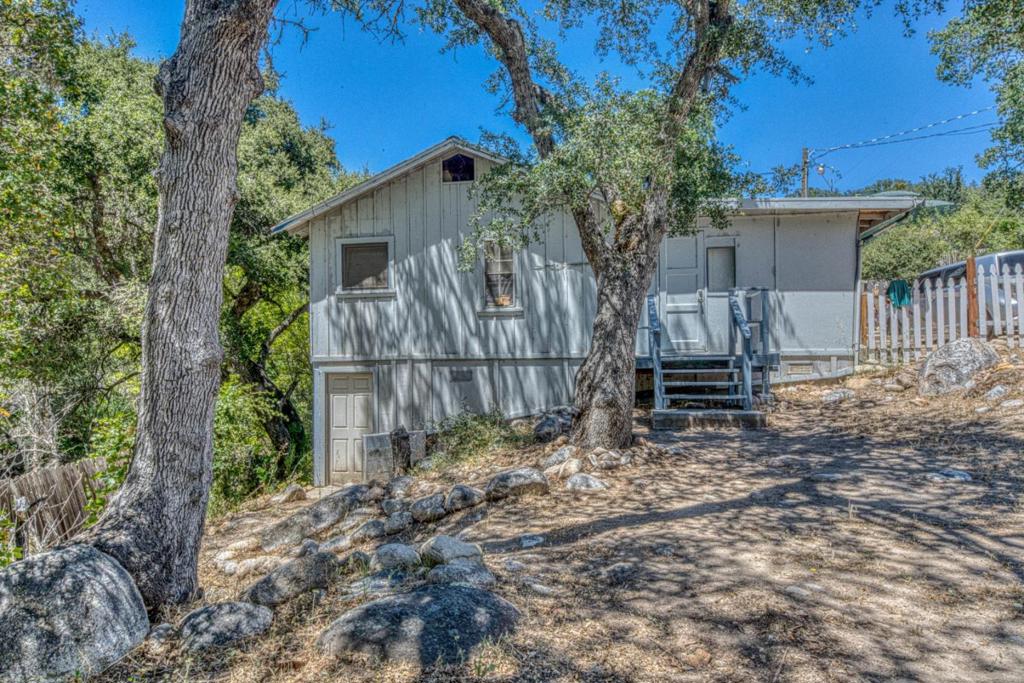45470 Carmel Valley Road Property Photo 4