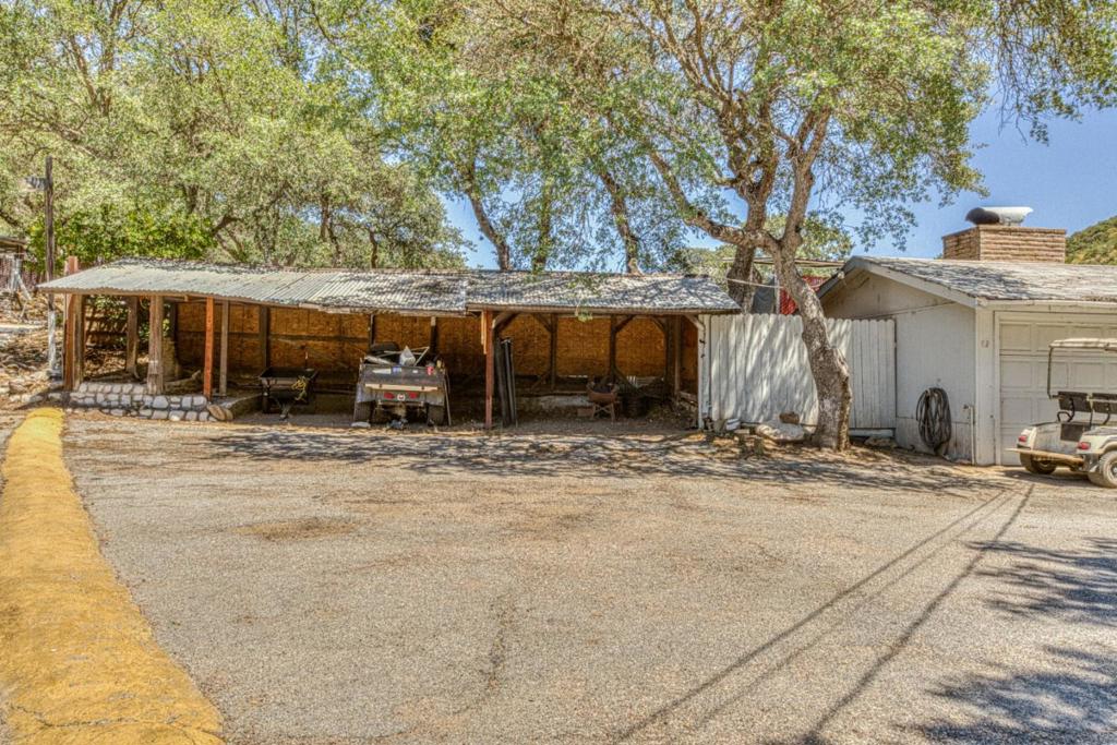 45470 Carmel Valley Road Property Photo 25