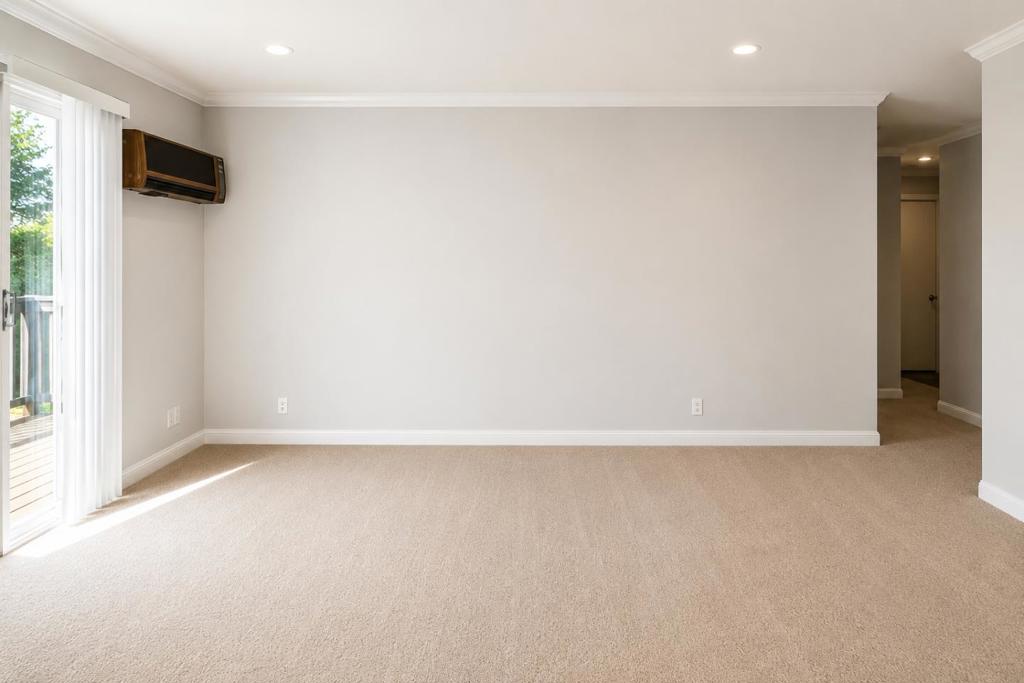 2660 Somerset Park Circle Property Photo 8