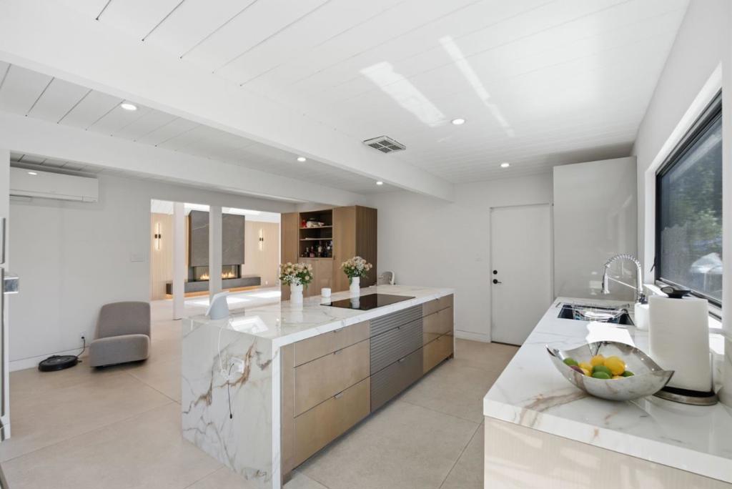 17610 Via Sereno Property Photo 21