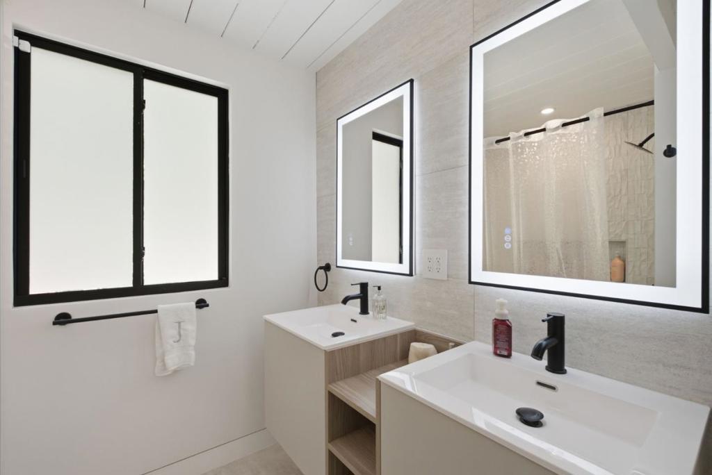 17610 Via Sereno Property Photo 30