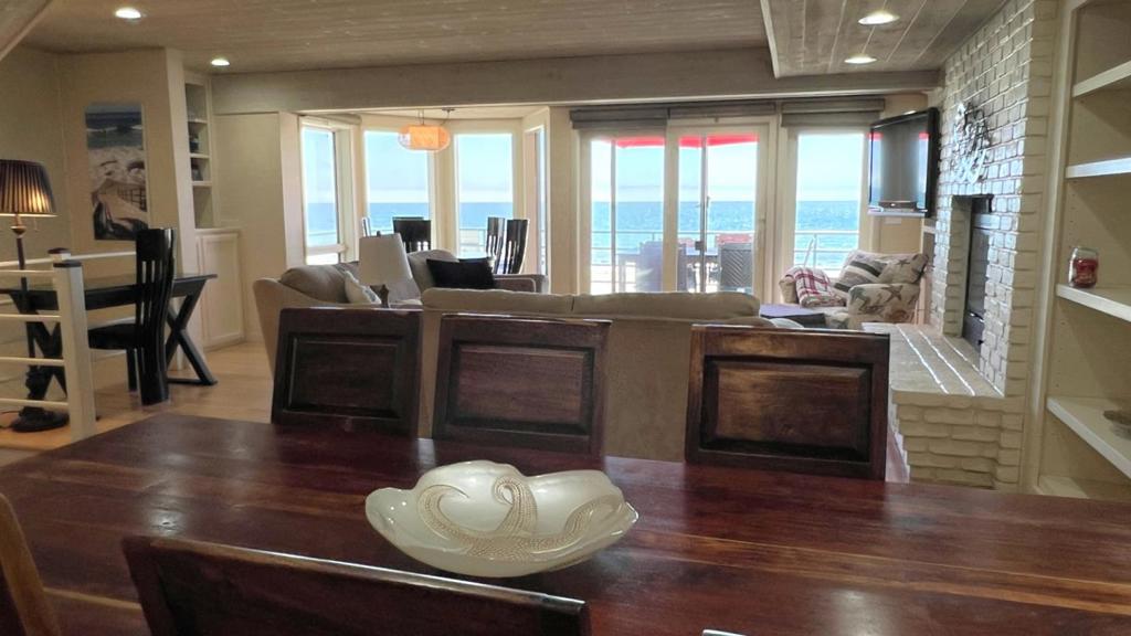 339 Beach Drive Property Photo 5