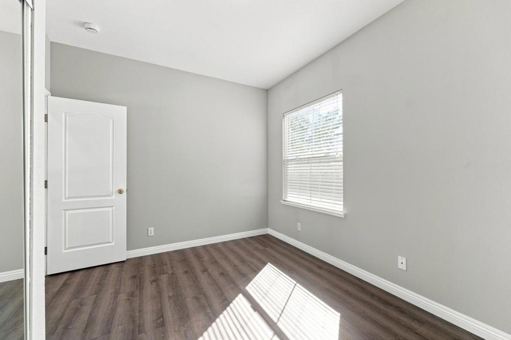 646 Fulstow Court Property Photo 18
