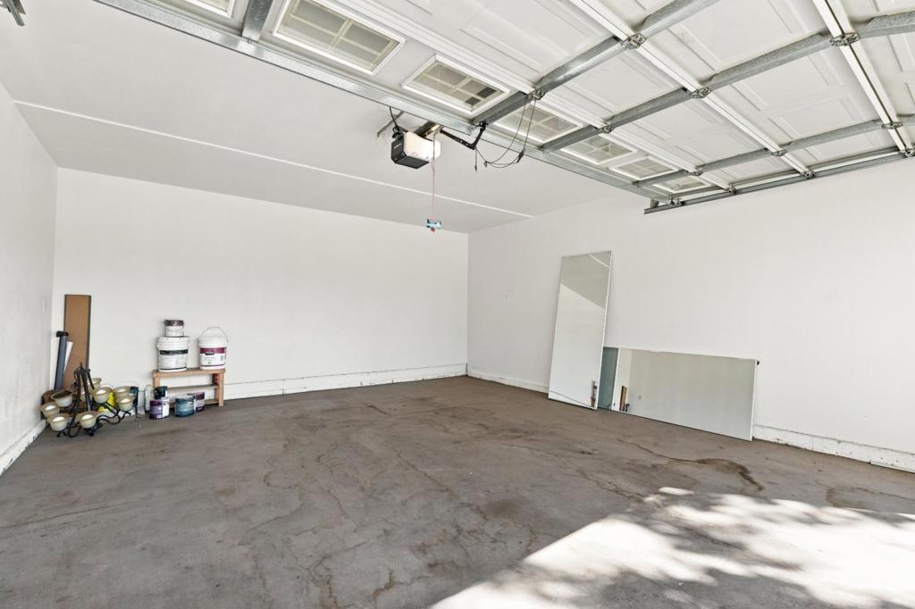 646 Fulstow Court Property Photo 25