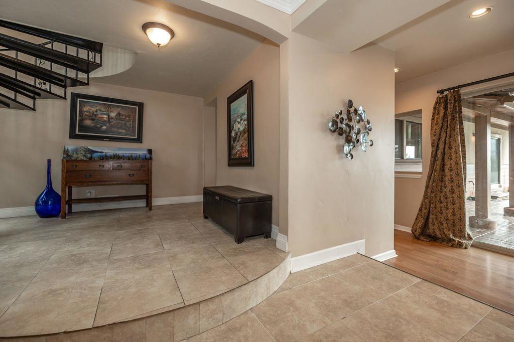 23965 Mountain Charlie Road Property Photo 5