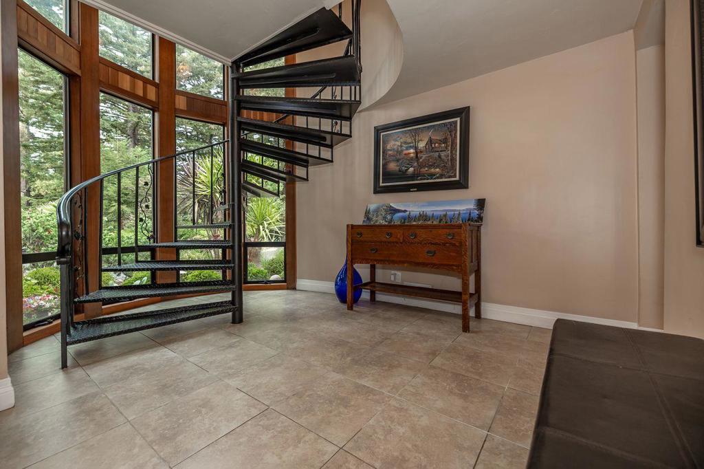 23965 Mountain Charlie Road Property Photo 7