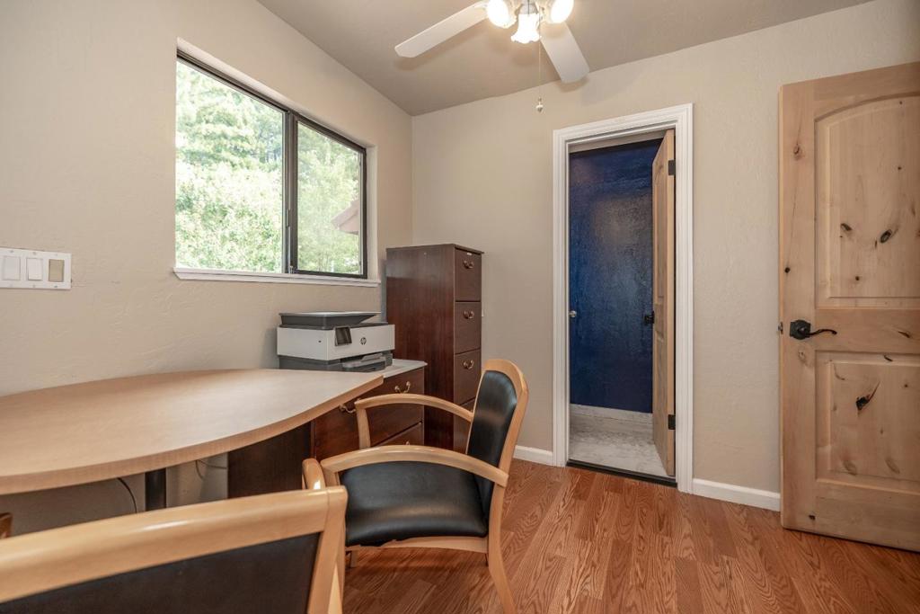 23965 Mountain Charlie Road Property Photo 14