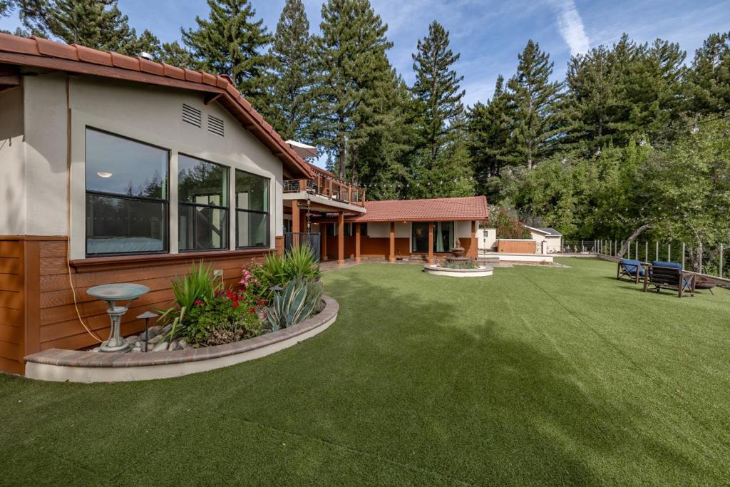 23965 Mountain Charlie Road Property Photo 66
