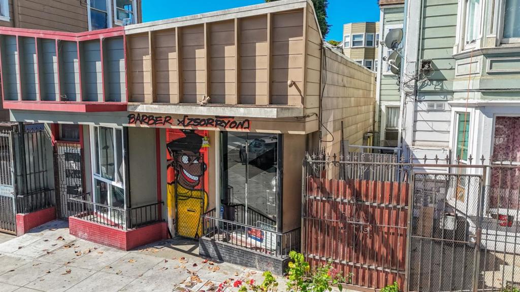 1611 Palou Avenue Property Photo 6