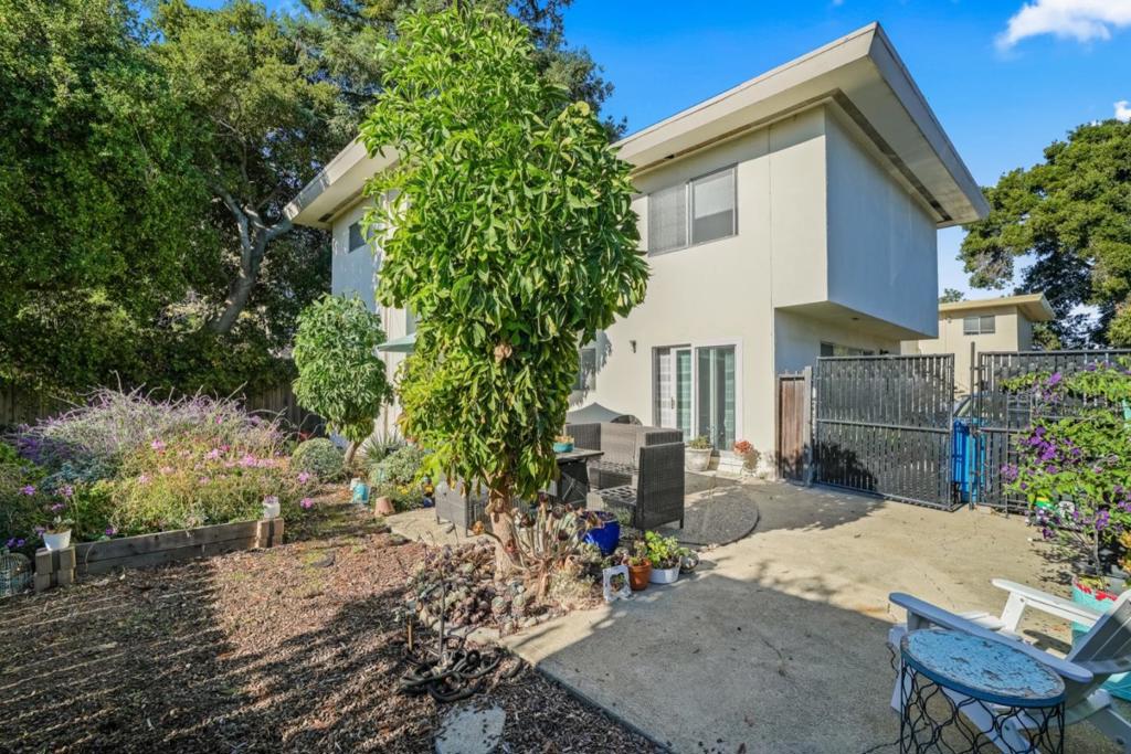 444 Villa Terrace Property Photo 17