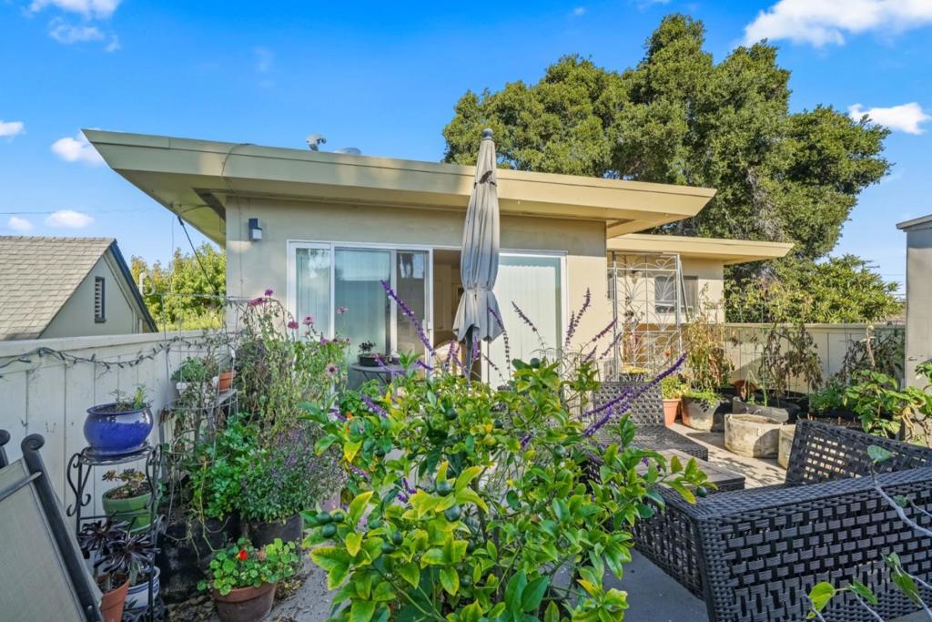 444 Villa Terrace Property Photo 35