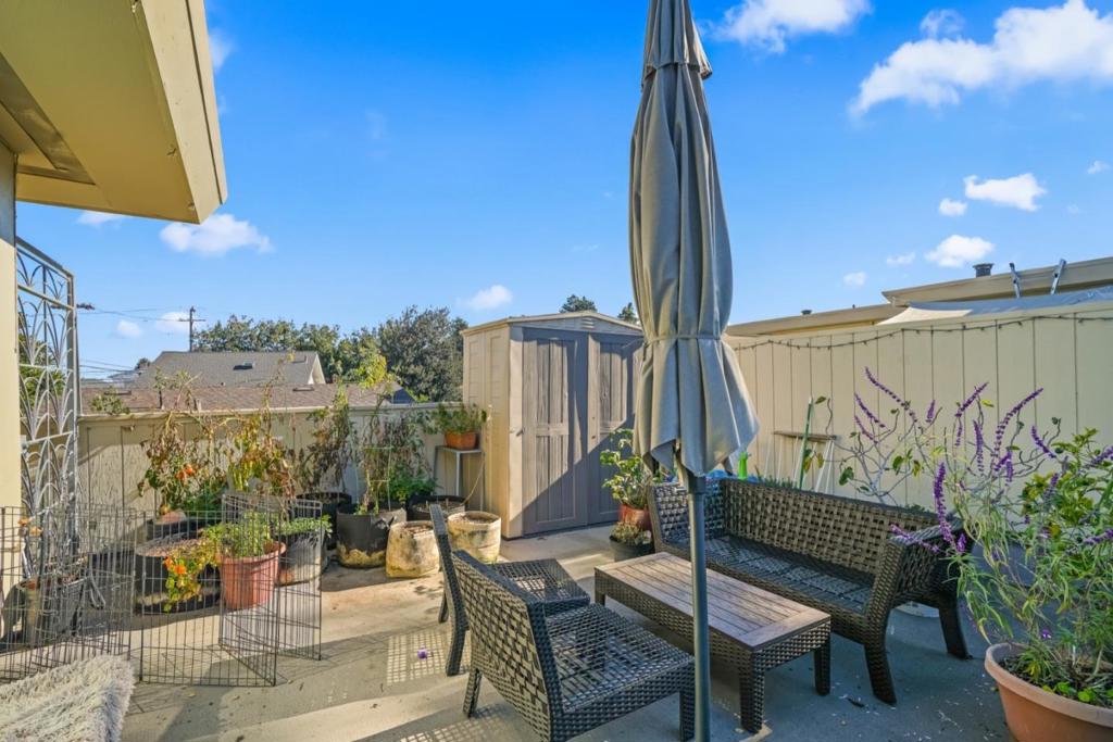 444 Villa Terrace Property Photo 36