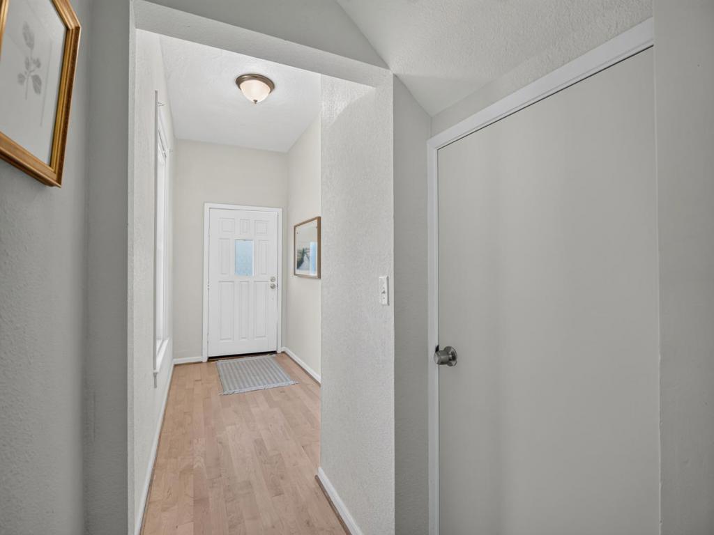 312 Laurent Street Property Photo 9