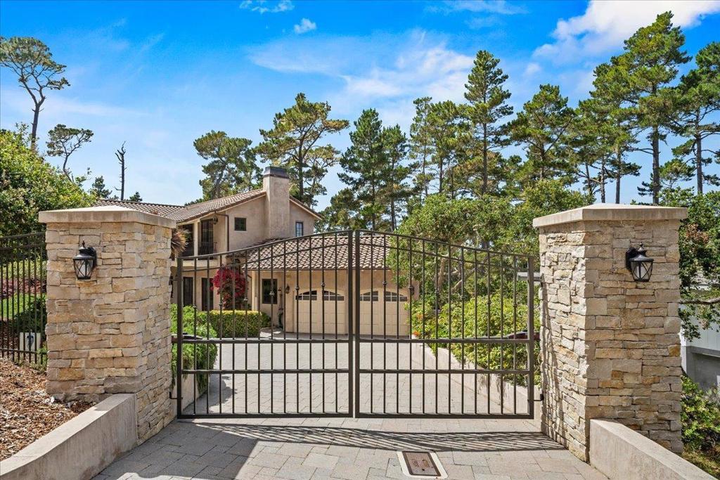 ML82052522 Property Photo 2