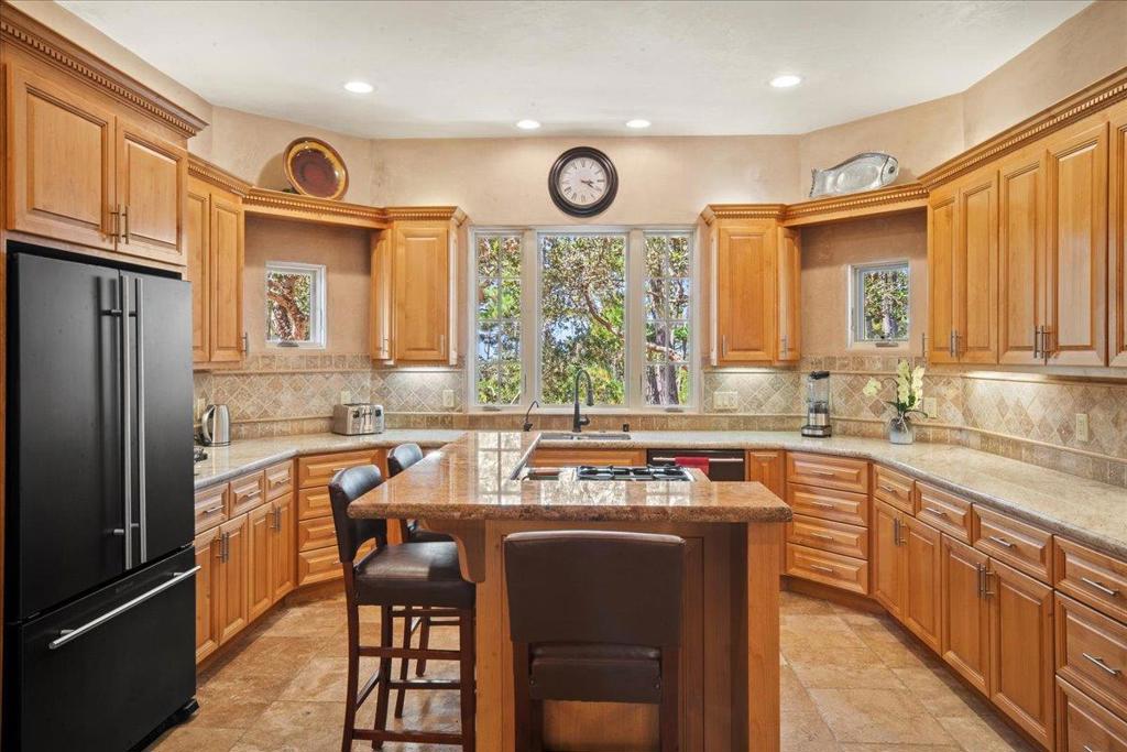 ML82052522 Property Photo 17
