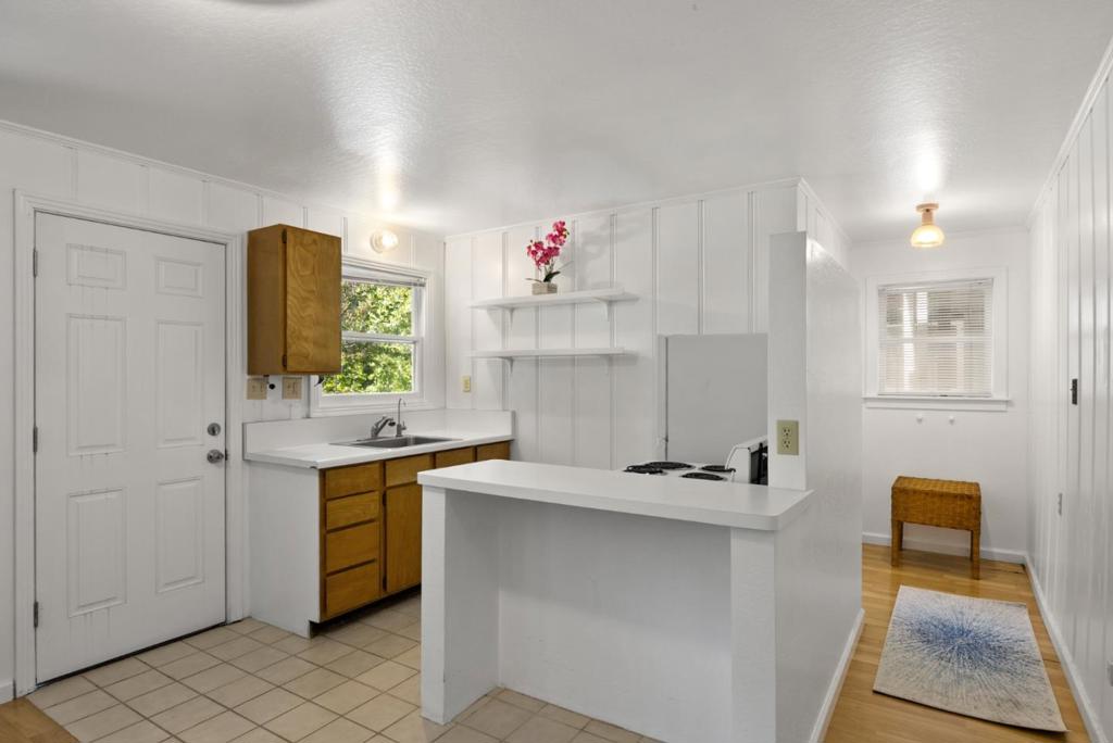 525 Riverview Drive Property Photo 28